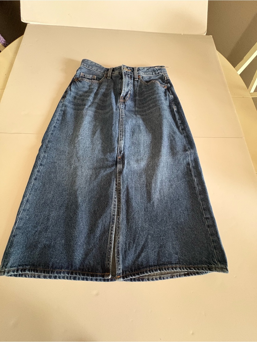 Old Navy Dark Blue Denim Midi / Long Skirt, new with tags, Size 6